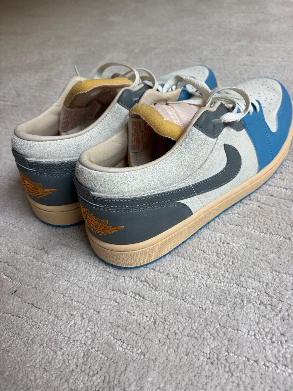 brand new never worn Air Jordan 1 Low SE "Tokyo 96" 12